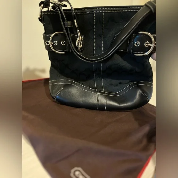 COACH Crossbody 4-way convertible strap women's bag - Picture 3 of 9